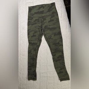 Lululemon Align High Rise Leggings Green Camo Size 6